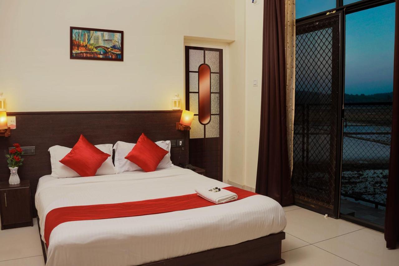Paddyfield Inn Mananthavady Dış mekan fotoğraf