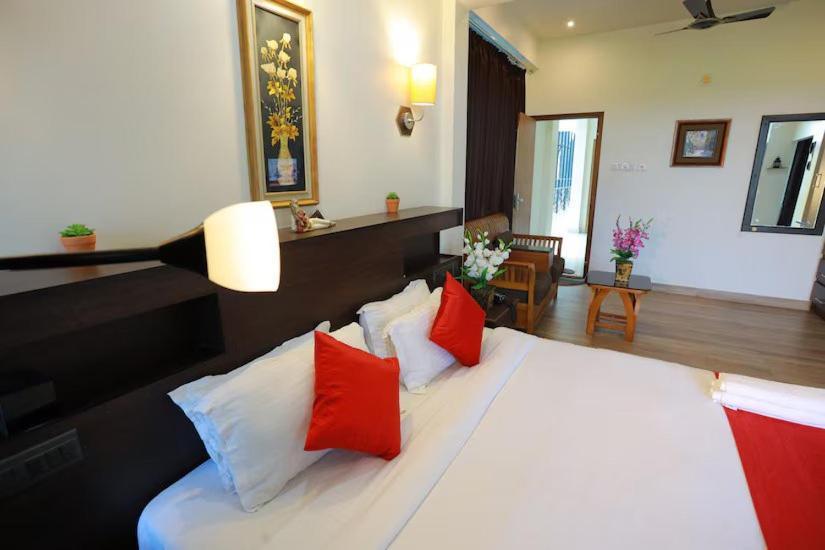 Paddyfield Inn Mananthavady Dış mekan fotoğraf